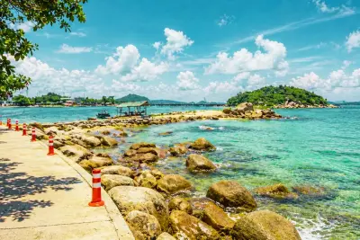 Xe du lịch đi Hòn Đá Bạc